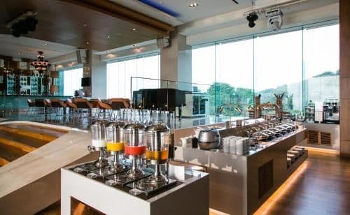 Club Twin Room with Mountain View - Lounge Benefit