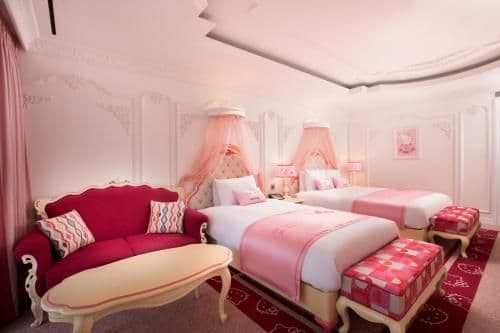 Hello Kitty Theme Room