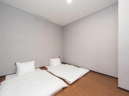 Queen Suite with Ocean View