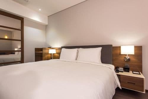 Standard King Room