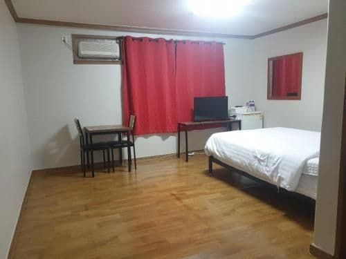 Deluxe Double Room with Bath