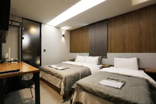 Standard Twin Room