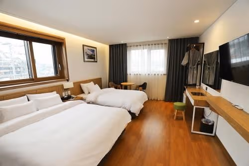 Superior Twin Room