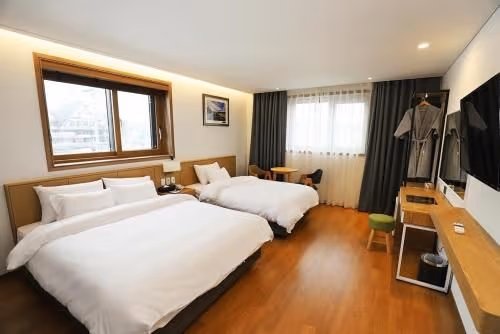 Superior Twin Room