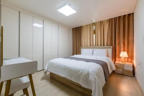 Triple Room with City View