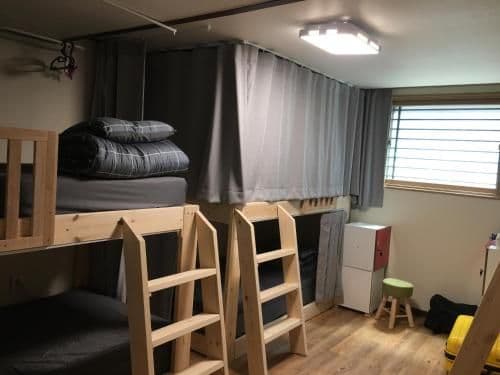 Bed in 6-Bed Female Dormitory Room with Super Single Bed