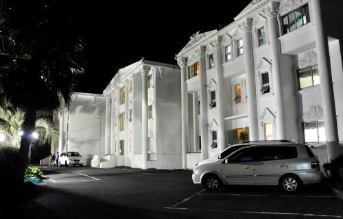 White Castle Pension1