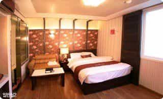 N Motel N Motel