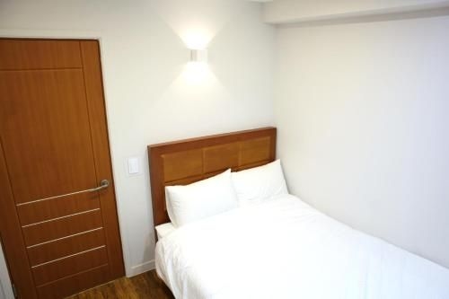 โรงแรมชาร์ม (Charm Hotel)2