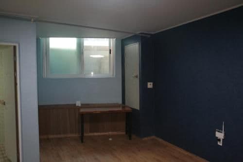 Korean Ondol Room