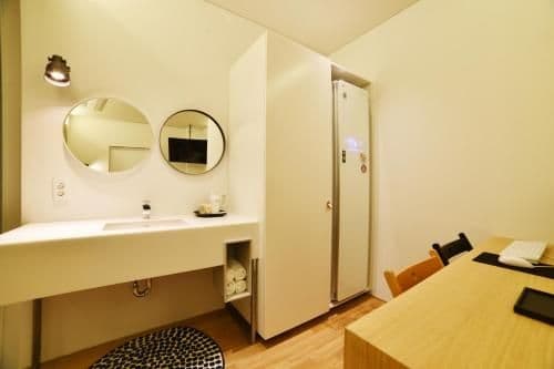 Queen Suite