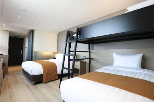 Deluxe Quadruple Room