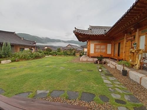 Mirinae Tradiational House4