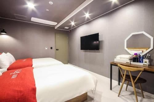 Deluxe Triple Room