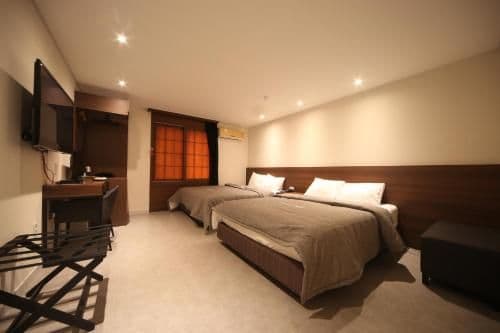 Deluxe Queen Room with Two Queen Beds