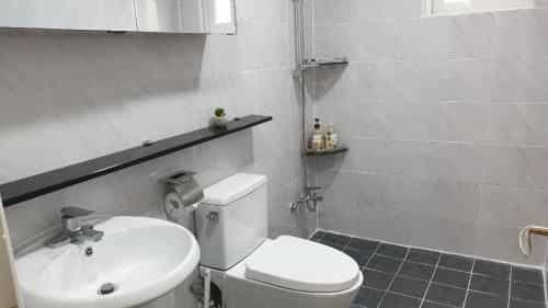 Hongdae Zoe Three Room House Hongdae Zoe Three Room House
