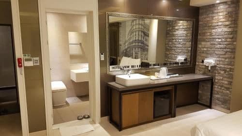 Standard Double Room with City View
