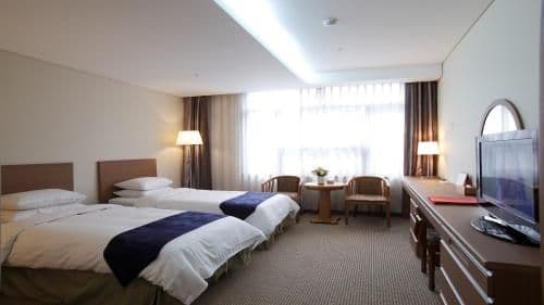 Superior Twin Room
