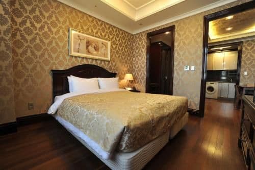 Emerald Family Room