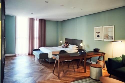 Suite