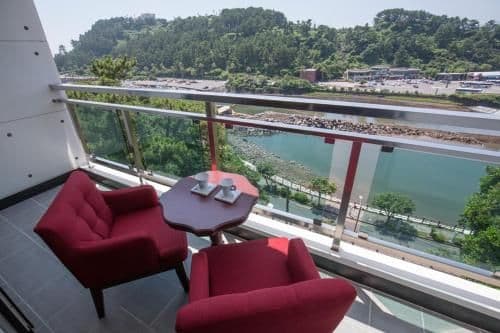 Double Room with Balcony and Sea View
