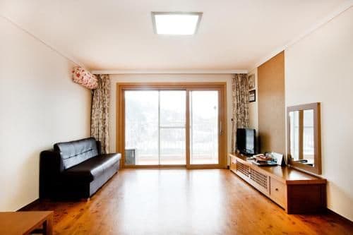 Family Room (Double/Ondol - Bed Type Randomly Assigned)