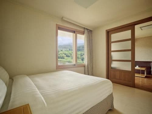 Suite room (Double/Twin/Ondol - Bed Type Randomly Assigned)