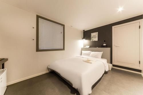 Hotel Yam Sinheung station4