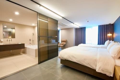 Deluxe Twin Room