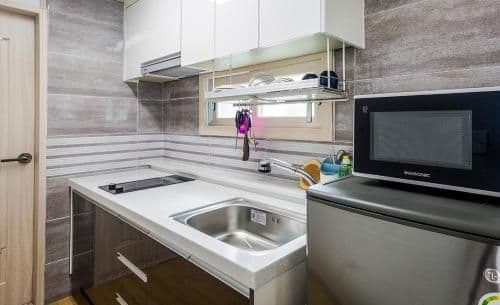 One-Bedroom House
