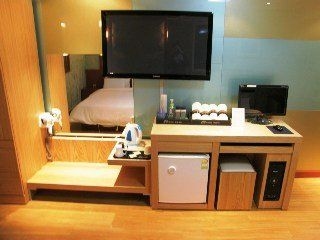 Reve Pacific Hotel4