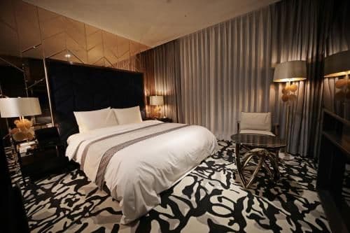 Superior King Room