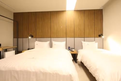 Deluxe Twin Room