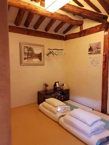 Quadruple Room with Private Bathroom