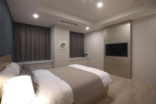 Large Double Room