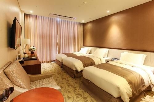 Rosana Business & Boutique Hotel1
