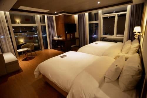 Twin Room with Sea View