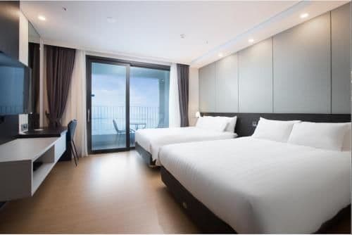 Limited Offer - Room Selected at Check In with Late Check-in from 18:00 PM