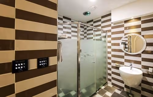 Large Double or Twin Room