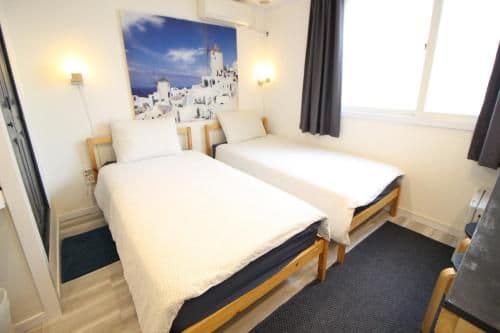 Economy Twin Room