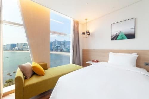 Suite Ocean Twin Room