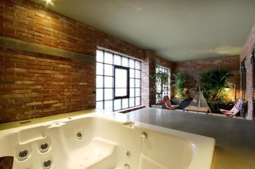 Superior Suite with Spa Bath