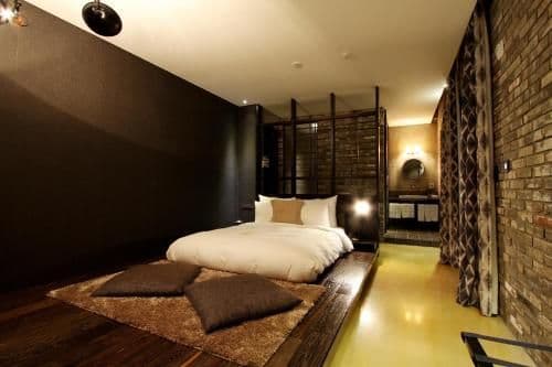 Superior Suite with Spa Bath