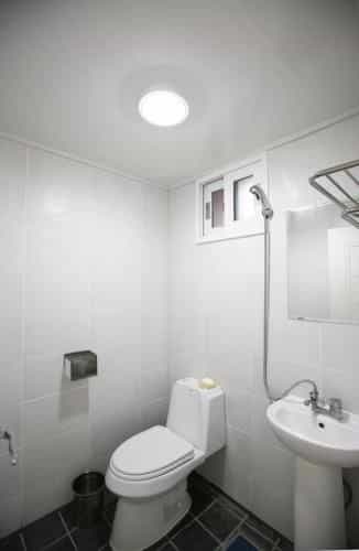 Ian Guesthouse Ian Guesthouse