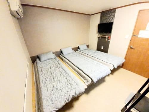 Triple Room with Private Bathroom