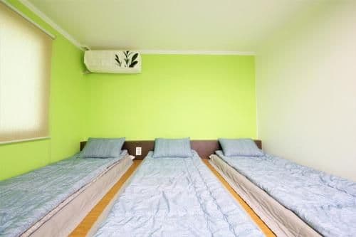 Triple Room with Private Bathroom