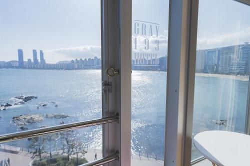 โรงแรมเกรย์ 193 (Gwangalli Gray 193 Hotel)4