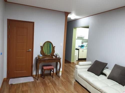 One-Bedroom House