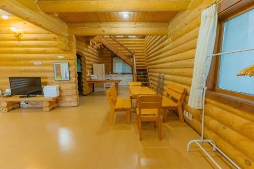 Three-Bedroom Villa (10 Adults)