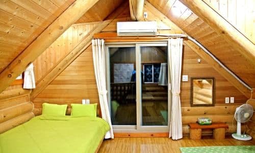 Villa (4 Adults)